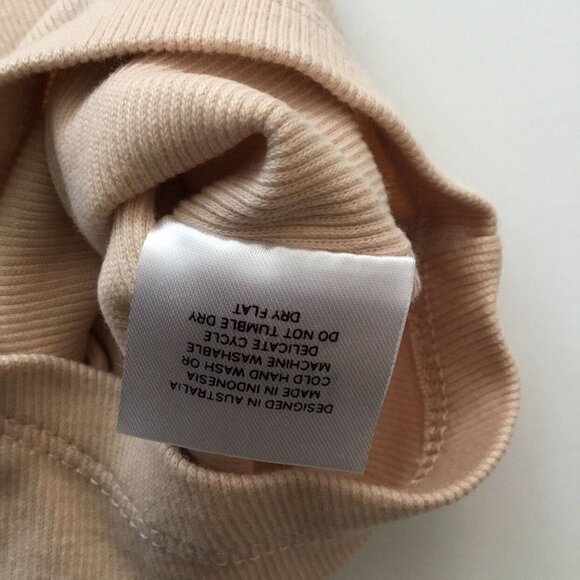 Minii Ribbed Romper - Picture 6 of 7